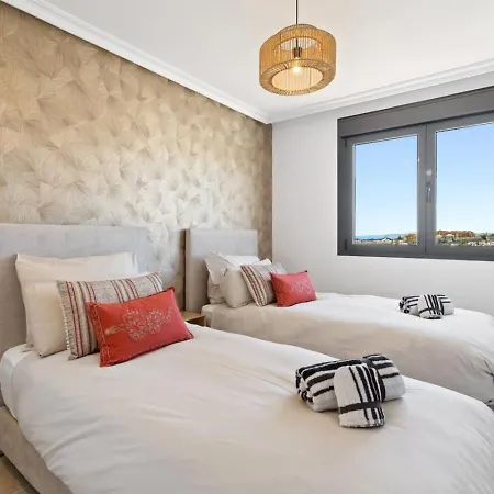 Appartement Sea View With Private Jacuzzi - Sunset Golf,